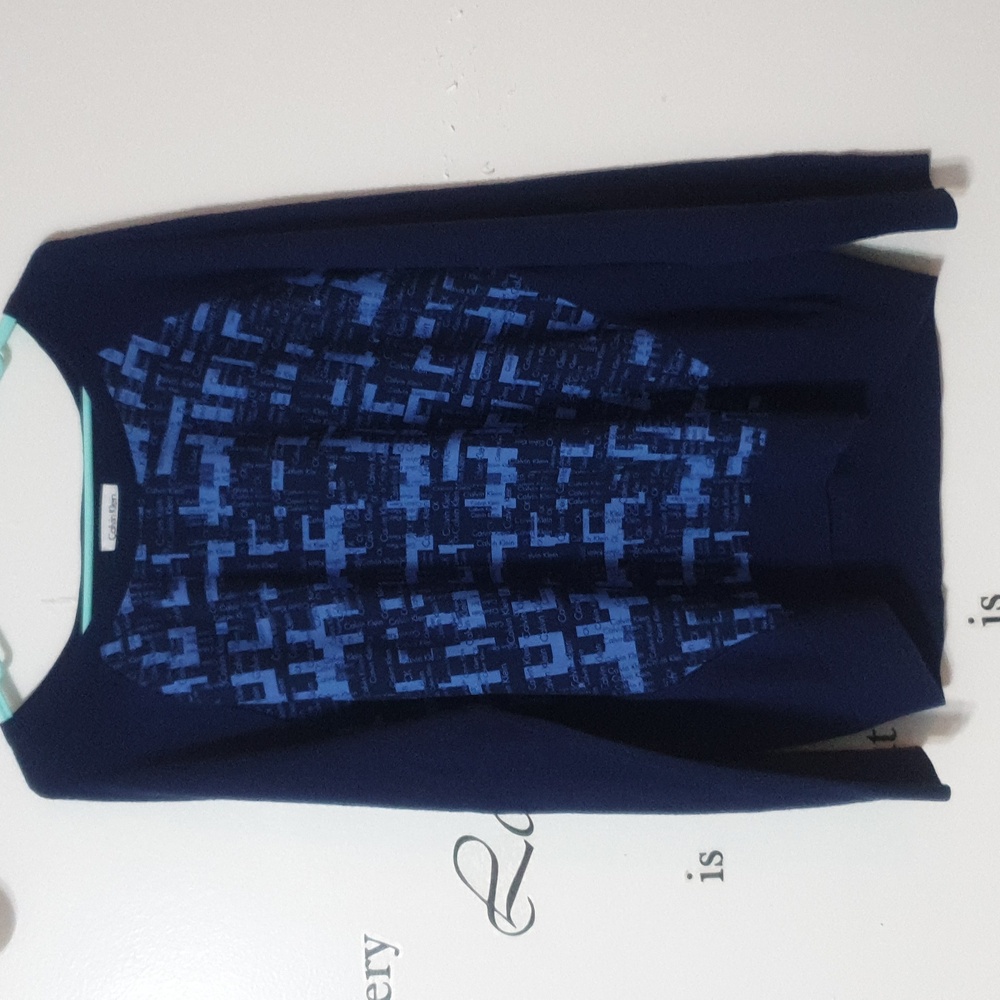 Calvin klein suéteres blue color pullovers size L